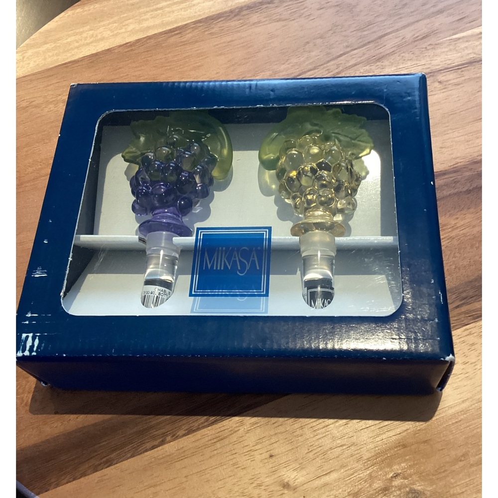 Mikasa Crystal Wine Bottle Stoppers Chablis Austrian Lead Crystal grapes 🍇 NIB